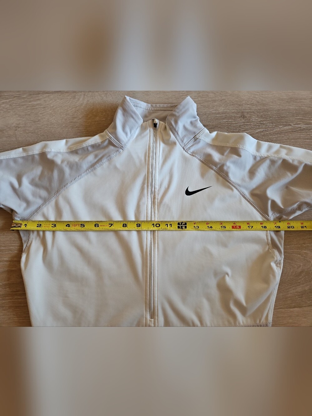 Nike Pro Dri-Fit Womens Half Zip Pullover Running Thumbhole Gray White Sz LARGE - Picture 7 of 10